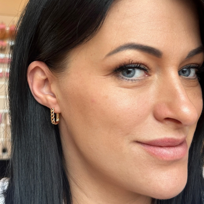 Aurelia Twist Hoops – apzeltīti riņķīšu auskari