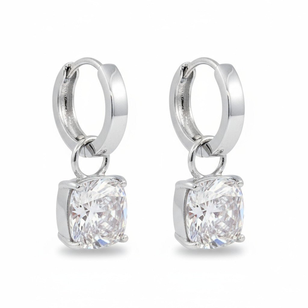 Apsudraboti riņķīšu auskari ar cirkonijiem – noņemams piekariņš – apzeltītas rotaslietas | Tavas Rotas