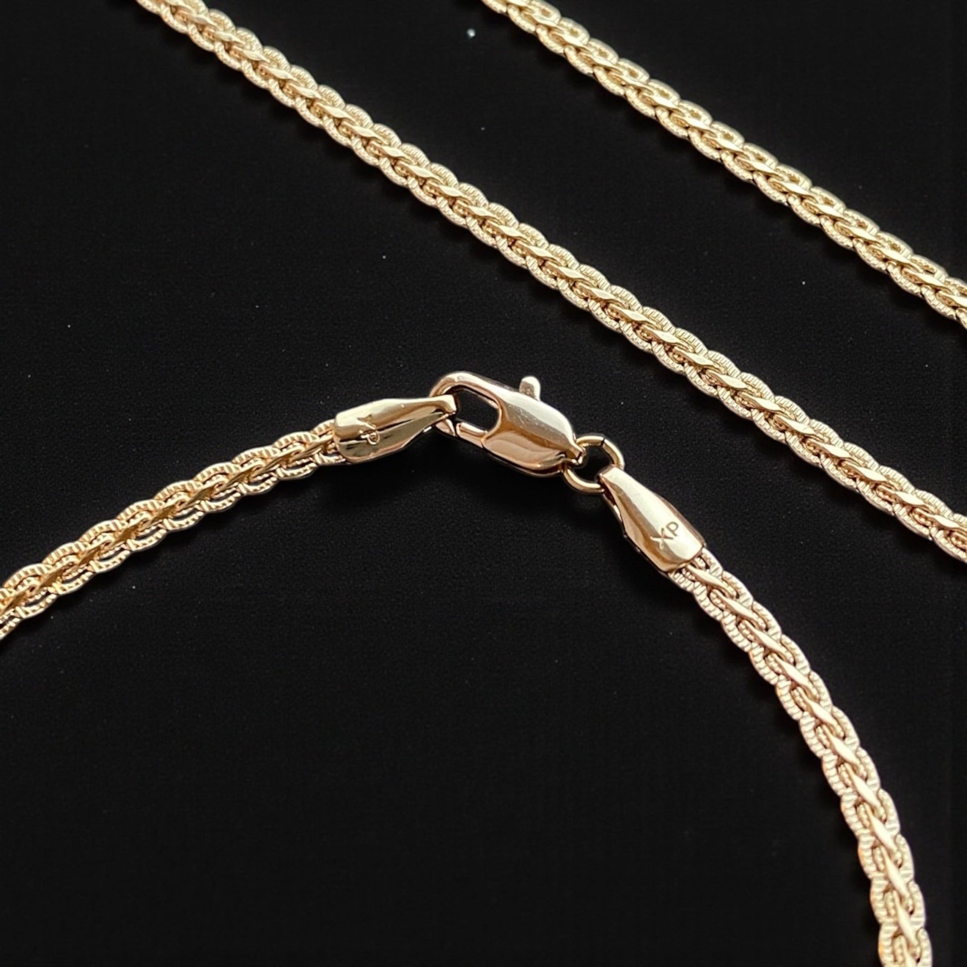 Apzeltīta rokassprādze ar smalku pinumu - 18k - apzeltita - rotas