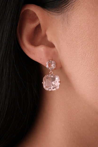 Apzeltītas nokarenas nagliņas ar diviem rozā kristāliem - 18k - apzeltita - rotas