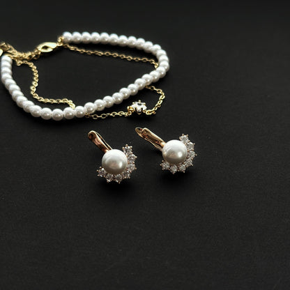 Apzeltīti auskari ar pērlīti un cirkoniju vainagu - 18k - apzeltita - rotas