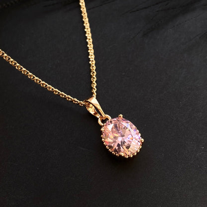  - Blush Gem – Rozā ovāla kristāla kaklarota - 3