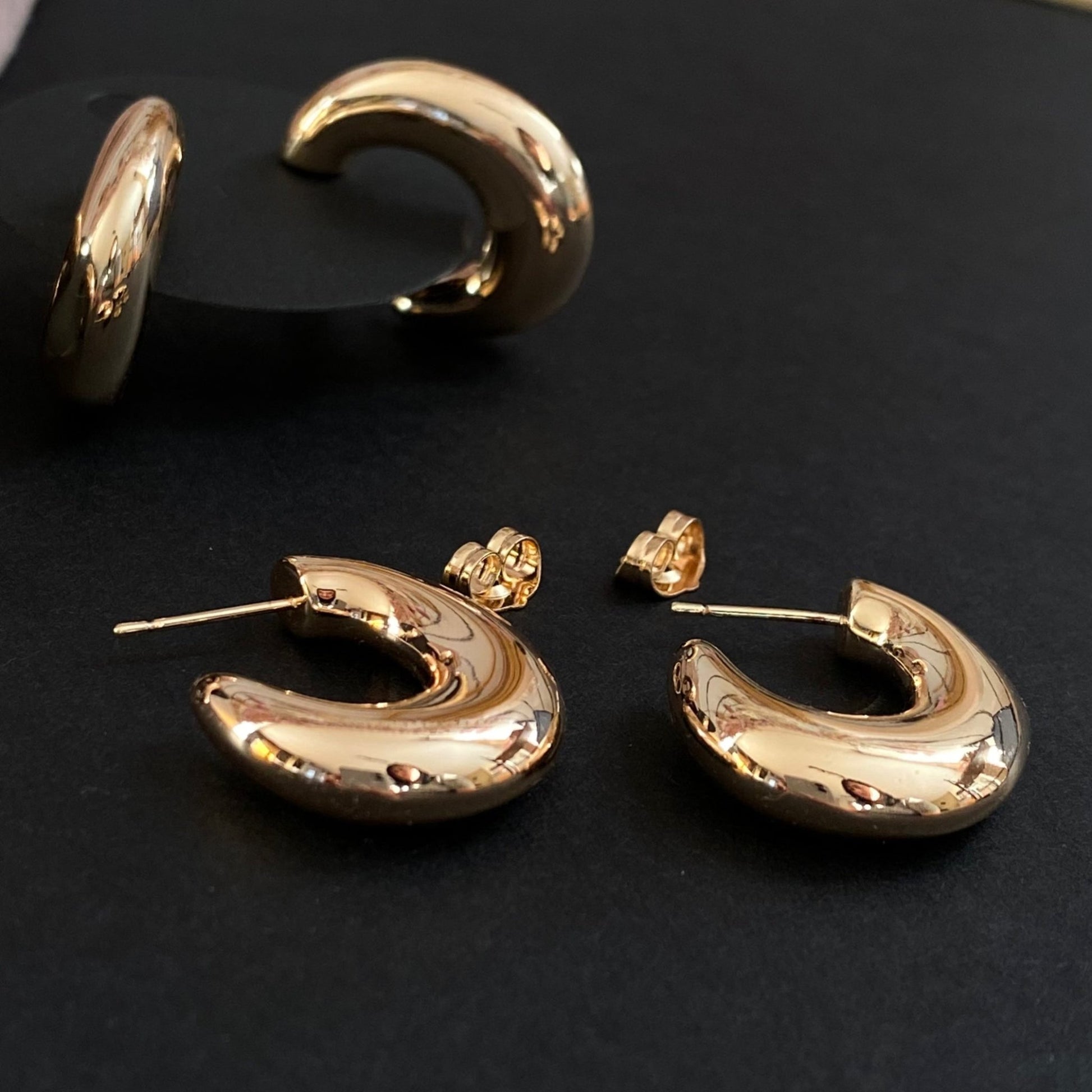 Golden Flow – apzeltīti auskari – apzeltītas rotaslietas | Tavas Rotas