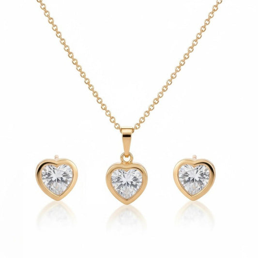 Golden Heart – Apzeltīts rotu komplekts ar sirds formas kristāliem – apzeltītas rotaslietas | Tavas Rotas