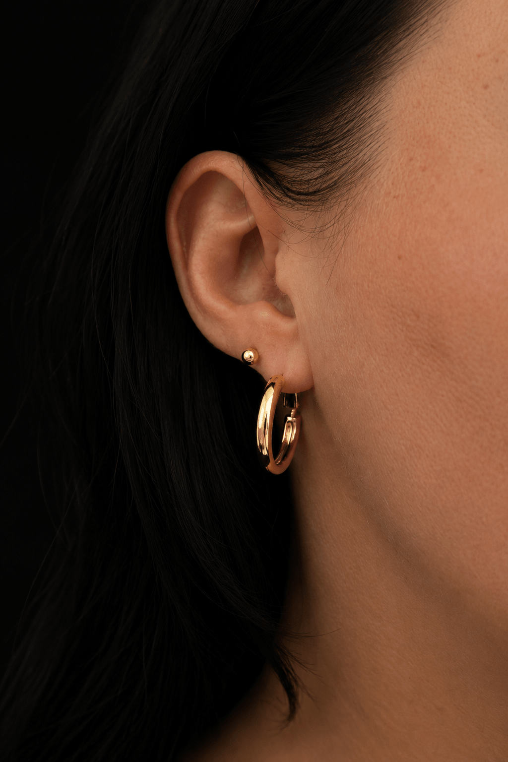 Inese – 18k apzeltīti nagliņu auskari ar bumbiņu (4mm) apzeltītas rotaslietas sievietēm