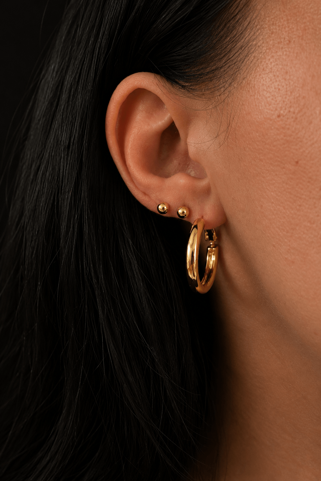 Inese – 18k apzeltīti nagliņu auskari ar bumbiņu (4mm) apzeltītas rotaslietas sievietēm
