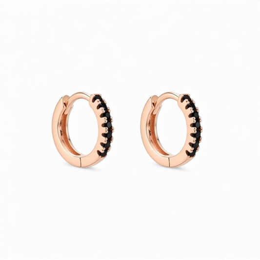  - Mini Noir – Mazi melnie riņķīšu auskari - 1