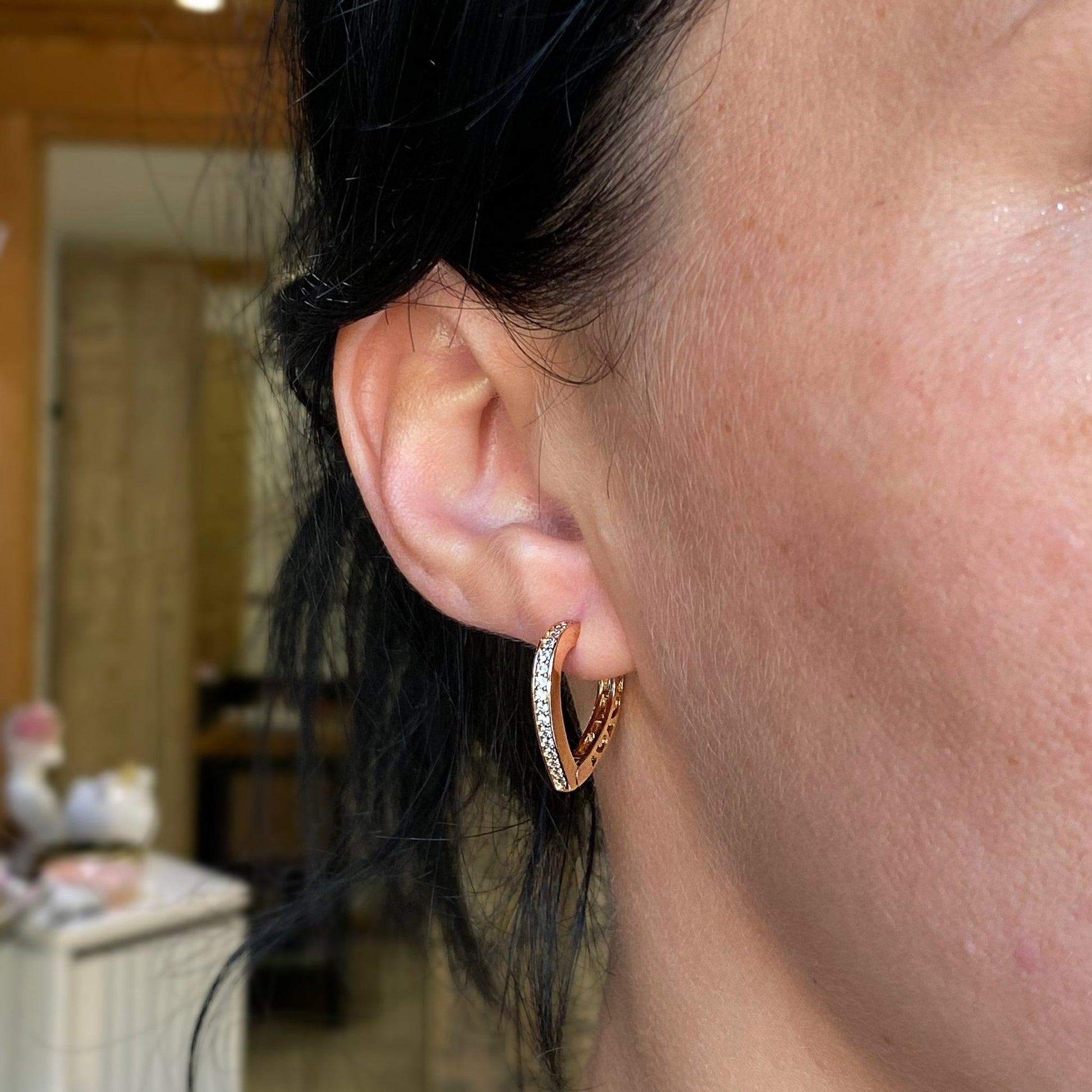 Starojošā Elegance – Apzeltīti auskari ar cirkonijiem – apzeltītas rotaslietas | Tavas Rotas